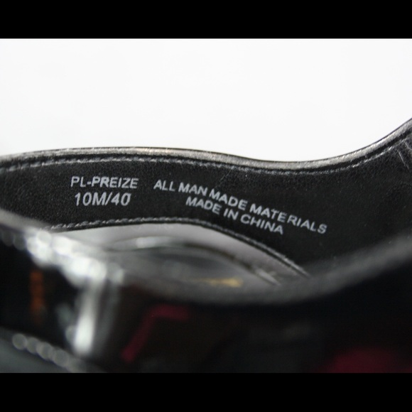 BCBG heels - Picture 7 of 8